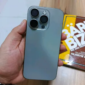 Iphone 15 pro 128 gb TITAN