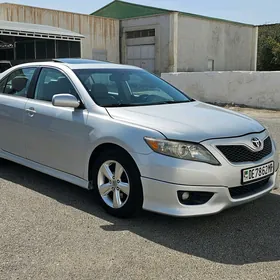 Toyota Camry 2011