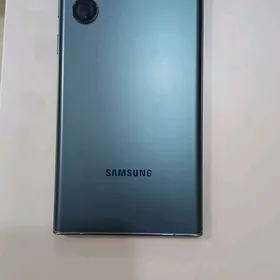 SAMSUNG S22 ULTRA