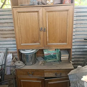 икисаны шкаф