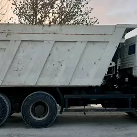 Kamaz 6520 2013