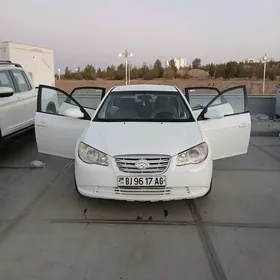 Hyundai Elantra 2010