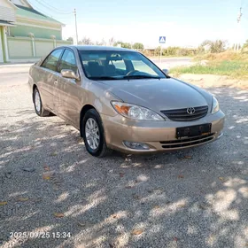 Toyota Camry 2004