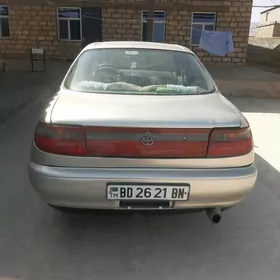 Toyota Carina 1993