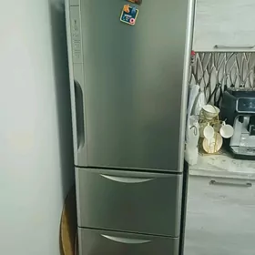 hitachi holodilnik