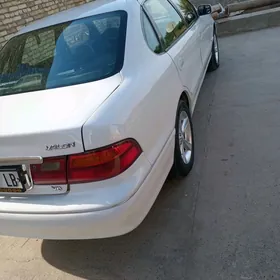 Toyota Avalon 1998