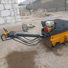 XCMG 25 2012