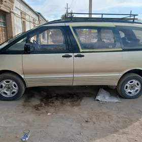 Toyota Previa 1993