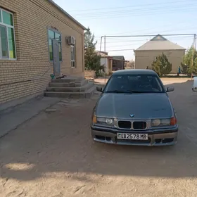 BMW 320 1992