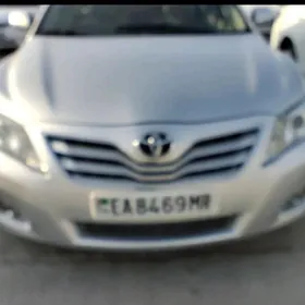 Toyota Camry 2011