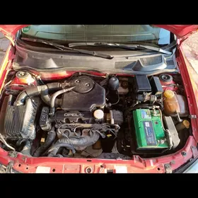 Opel Astra 1998