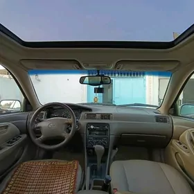 Toyota Camry 1997