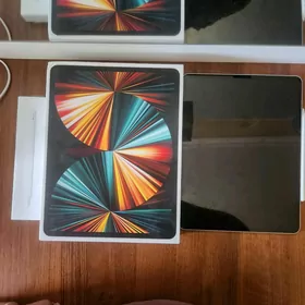 Ipad M1 12.9