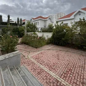 KOTTEDŽ 15tapgyr baýyr tarap