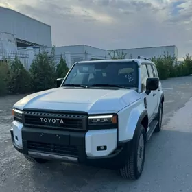 Toyota Land Cruiser Prado 2025