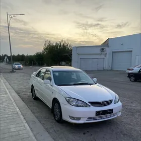 Toyota Camry 2004