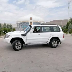Nissan Patrol 1998