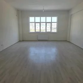 ÄNEW 4 KOM, 1 ETAZ POLELITKA
