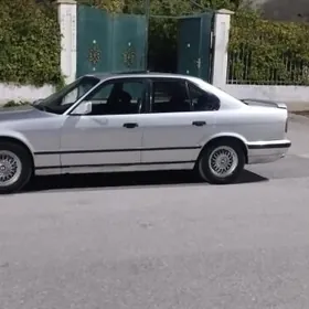 BMW 525 1993