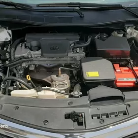 Toyota Camry 2011