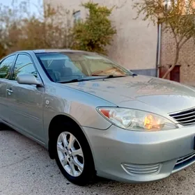 Toyota Camry 2005