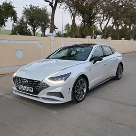 Hyundai Sonata 2022