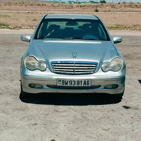 Mercedes-Benz C250 2001