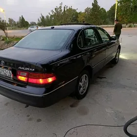 Toyota Avalon 1999