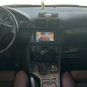 BMW 530 2002