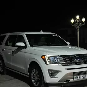 Ford Expedition 2020