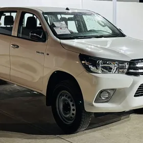 Toyota Hilux 2022