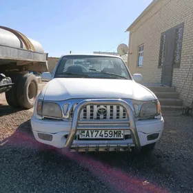 Toyota Tacoma 2003