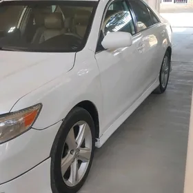 Toyota Camry 2011