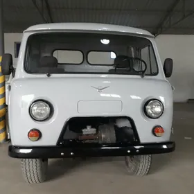 UAZ 452 2002