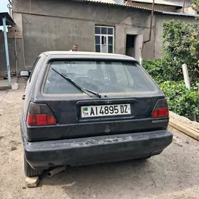 Volkswagen Golf 1990