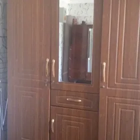 şkaf