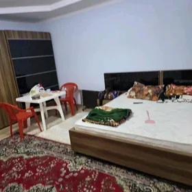 1 komnat spalnyly jaý,tuwalet