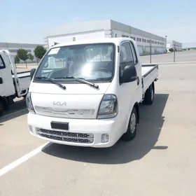 Kia Bongo 2025