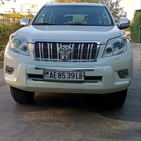Toyota Land Cruiser Prado 2012