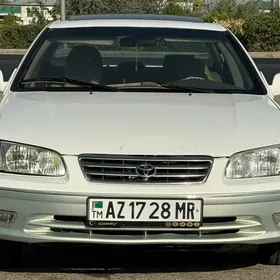 Toyota Camry 2001