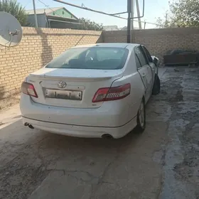 Toyota Camry 2010