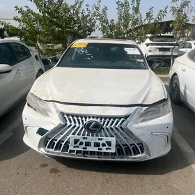 Lexus ES 350 2022