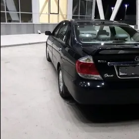Toyota Camry 2005