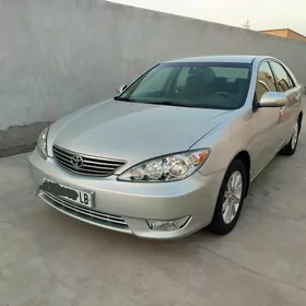 Toyota Camry 2005