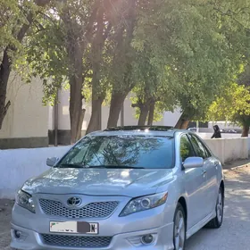 Toyota Camry 2010