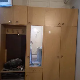 ШИФОНЕР И ПРИХОЖКА