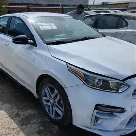 Kia Forte 2021