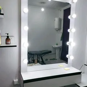 ayna salon ucin