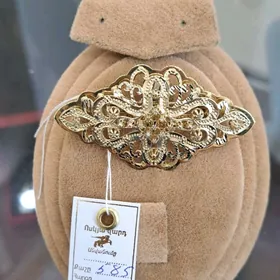 broska брошка