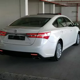 Toyota Avalon 2013